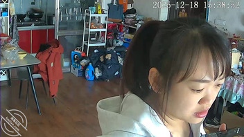 贱逼骚母猪日常及喝醉的骚样子