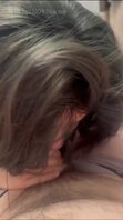 【真实约炮 偷情】刚结婚的反差小少妇，在她家对着婚纱照爆操
