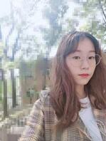 湖北黄冈教师  方莹的反差1