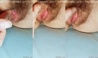 缺钱女大学生在线接网调单，等一个有钱主人调教骚逼