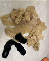 今天来姑姑家 翻了翻姑姑的衣柜 大家看看怎么样1