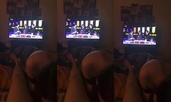 看着EDG直播搞小母狗