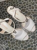 52岁骚妈年轻时的照片和现在的几双骚鞋2