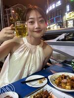 越看越想操真受不了 有没有一起意淫的来交流