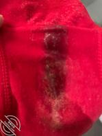 偷舔丈母娘刚换下的原味内裤，骚逼味