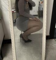 郑州05年女朋友过年回老家好像被前男友操了 找人勾引调教她一起3p她0