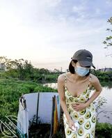 【提高审美】在厕所拍照的女人1