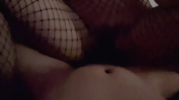 反差母狗不满足一个人part2