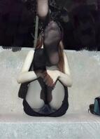 深夜黑丝户外露出，爸爸看的出来母狗有没有穿内内吗