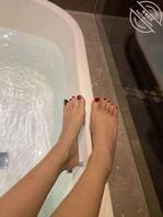 【乱伦】带小姨子出来开房