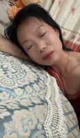 绿奴儿子献骚妈，来看看我的骚妈1