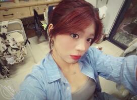 母狗张钰梓 现实中遇到这种骚货想怎么操0