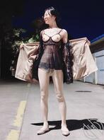 【原创母狗月亮12】马路边口球捆绑，肛塞屁眼露出遛狗，玩的超刺激0