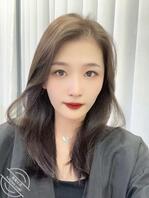 又有大脸盘子发了，大家喜欢这个骚逼吗0