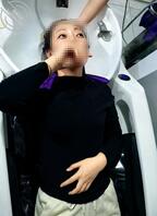 同事人妻，老公嘴里的贤惠妻子，我胯下的淫荡母狗，留下评论发生活照。0