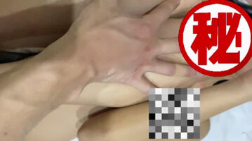 18岁小处女 第一次做爱 疼着爽着嗷嗷叫