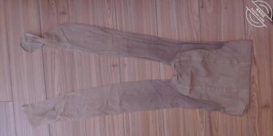 输出妈妈衣物，好想艹她