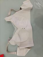 老妈的内衣有没有和我一样喜欢射妈妈内衣的0