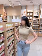 (原创108视频贴)肛塞插入堂姐屁眼,让堂姐跪舔鸡巴,操的堂姐叫爸爸0