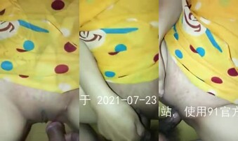 噗嗞噗嗞 ，真爽  ，要再深一点就好了。。。