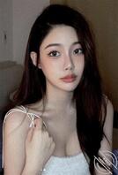 杭州的极品美女炮友之一，身材很棒，喜欢吃大鸡巴喜欢吞精，不是很物质但是性1