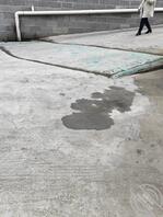 上街拍的少妇的长筒靴，1