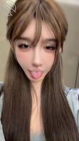 现在21岁女大，现在渴望怀孕，请爸爸们播种我2