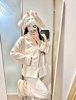 初入海角介绍自己。分享一下雯雯最近的情况，她想约你们大乱交作结尾能接受吗