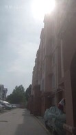 原创双飞2，约了两个少妇做丝袜足交，讲着过往经历，黑丝肉丝四脚齐上