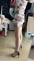 人妻的腿翘起来的高跟鞋1