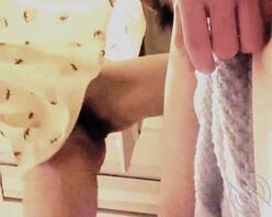 可爱妹妹竟是黑森林 喜欢骑小马疯狂坐摇 舌头超嫩 趁睡着了用小嘴含嗦牛牛