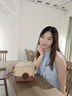 偷拍表姐内裤。1