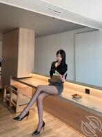我的骚逼亲姐 有什么办法可以让她成为我的胯下母狗