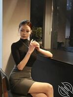 偷拍顶美朋友上厕所1