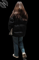 原创厕拍 看不清脸的小姐姐，年龄应该不大吧0