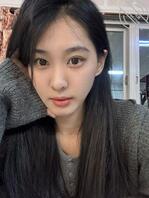 最喜欢的事当然是被颜射，用哥哥们的精液来做面膜了。1