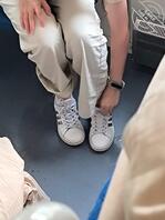 卢氏街射漏出打胶