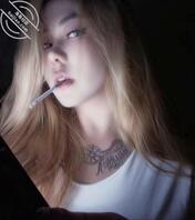 我姐照片给你们看一下1