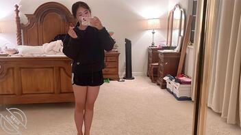 发一下妹妹，已成年，如果反馈好的话请关注，下一个帖子上谢谢2