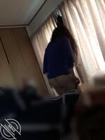 绿母狗儿子偷拍亲妈！上贡给野爹锐评