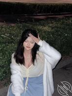 新年贡献大奶母狗女友2