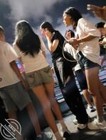 街拍尾随抄底美少妇29