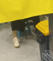 偷拍裤里丝熟女