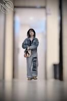 厕拍偷拍极品小少妇（加生活照）