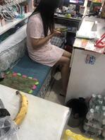 辽宁某超市老板娘不穿胸罩2