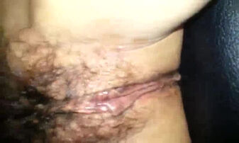 把穿着制服的前台按在老板椅上 操到语无伦次