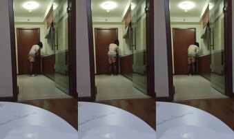 情趣内衣诱惑外卖小哥