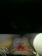 骚妻露出，评论出你的武器，骚妻会舔2