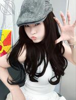 人妻