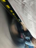 分享-第一次扶梯人太多了，第二次让闺蜜挡起，难搞